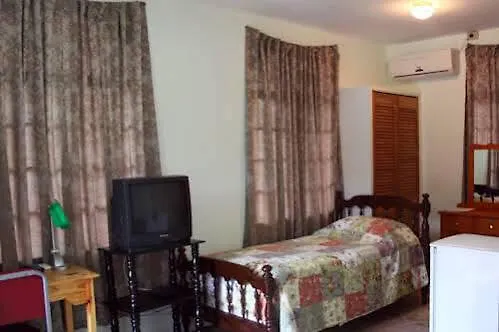 Affittacamere Carolyns View Hotel Port of Spain